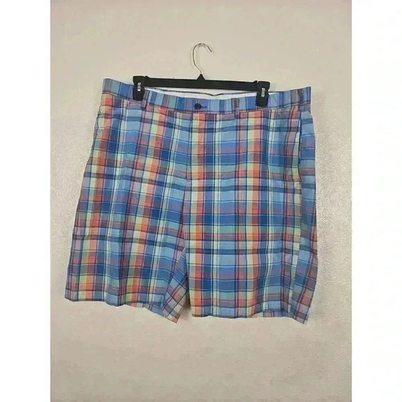 Jack Nicklaus Multicolor Plaid Button Closure Golf Shorts Size 40 - Picture 1 of 4